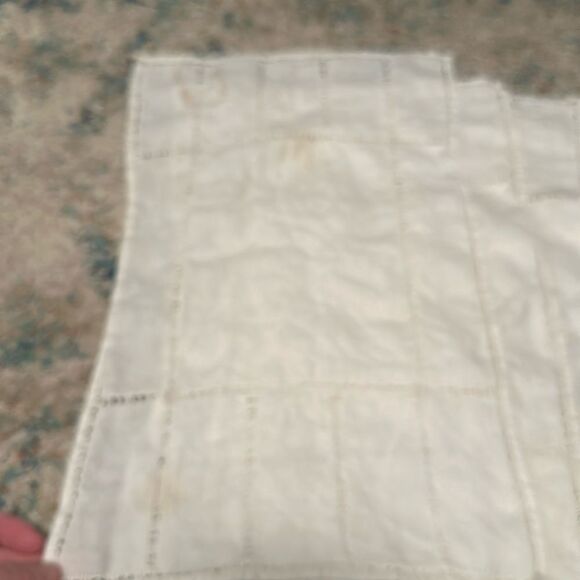 Vintage Table Linens (napkins) Lot of 7 - Picture 5 of 8